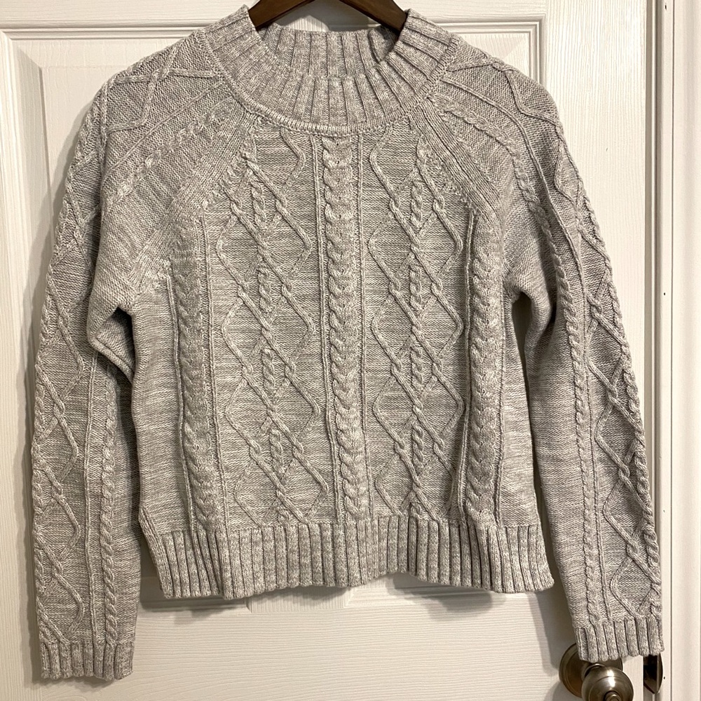 Gap Gray Cable-knit Sweater
